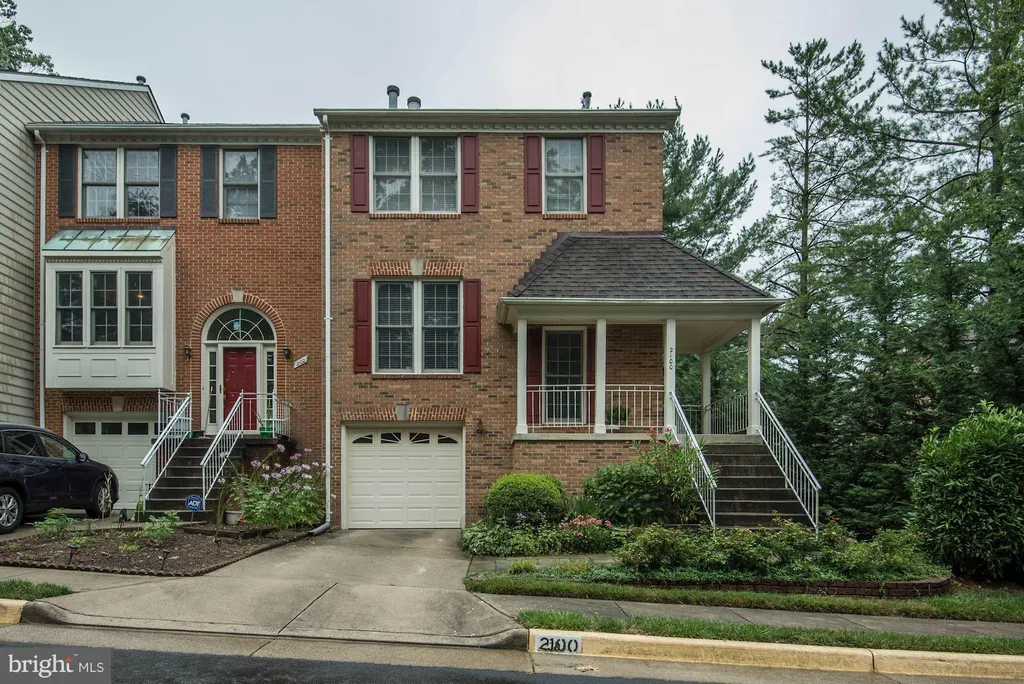 2100 Sabrina Drive, Vienna, VA 22182