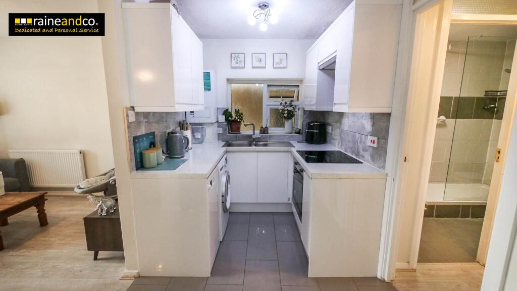 Additional image 4 of Newlands, Hatfield