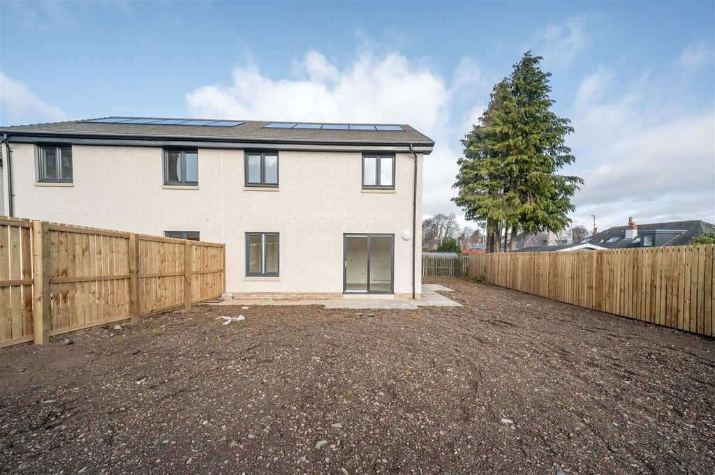 Additional image 19 of 3 bed property for saleNewtyle Lane, Dundee DD3