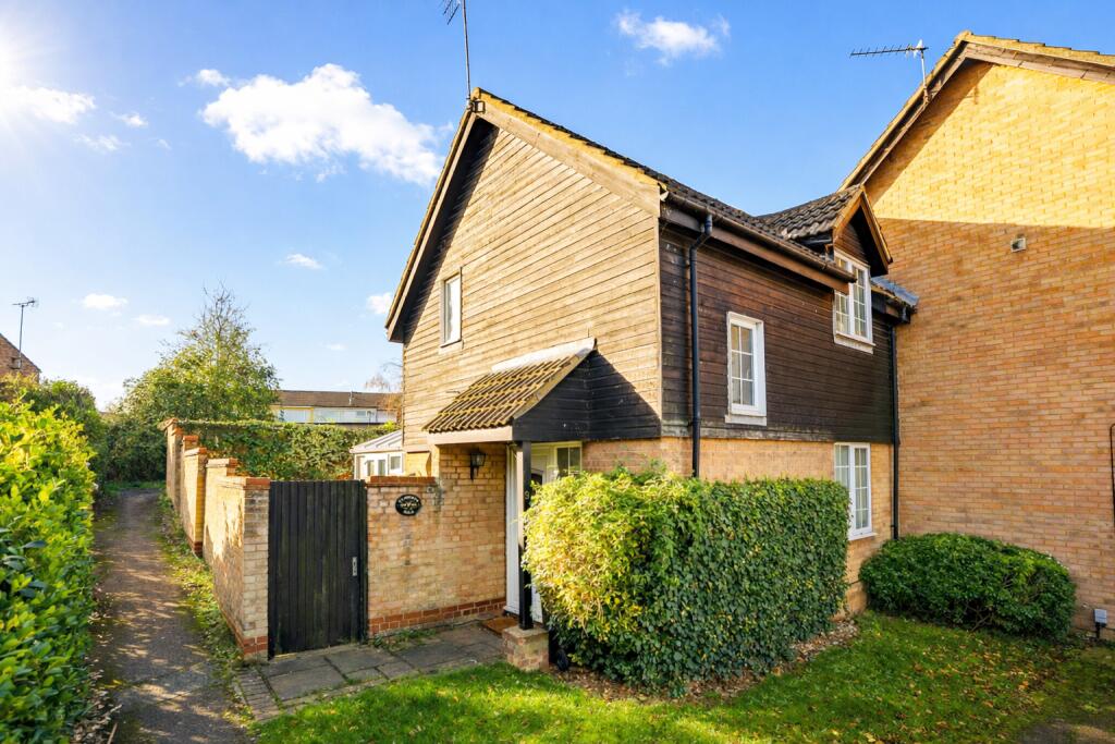 Tilsworth Walk, St. Albans, Hertfordshire, AL4