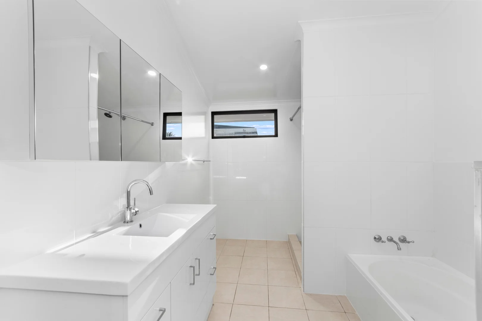 Additional image 7 of 82 Howlett Street, Currajong QLD 4812