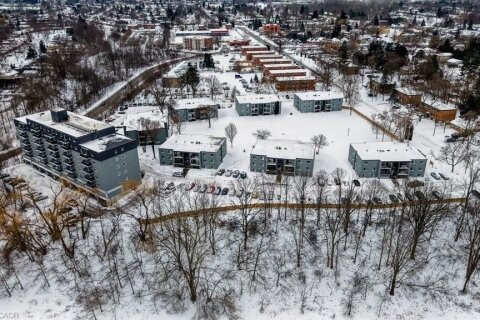 Additional image 8 of 4-94 King Edward Avenue, London, ON, N5Z 3S9