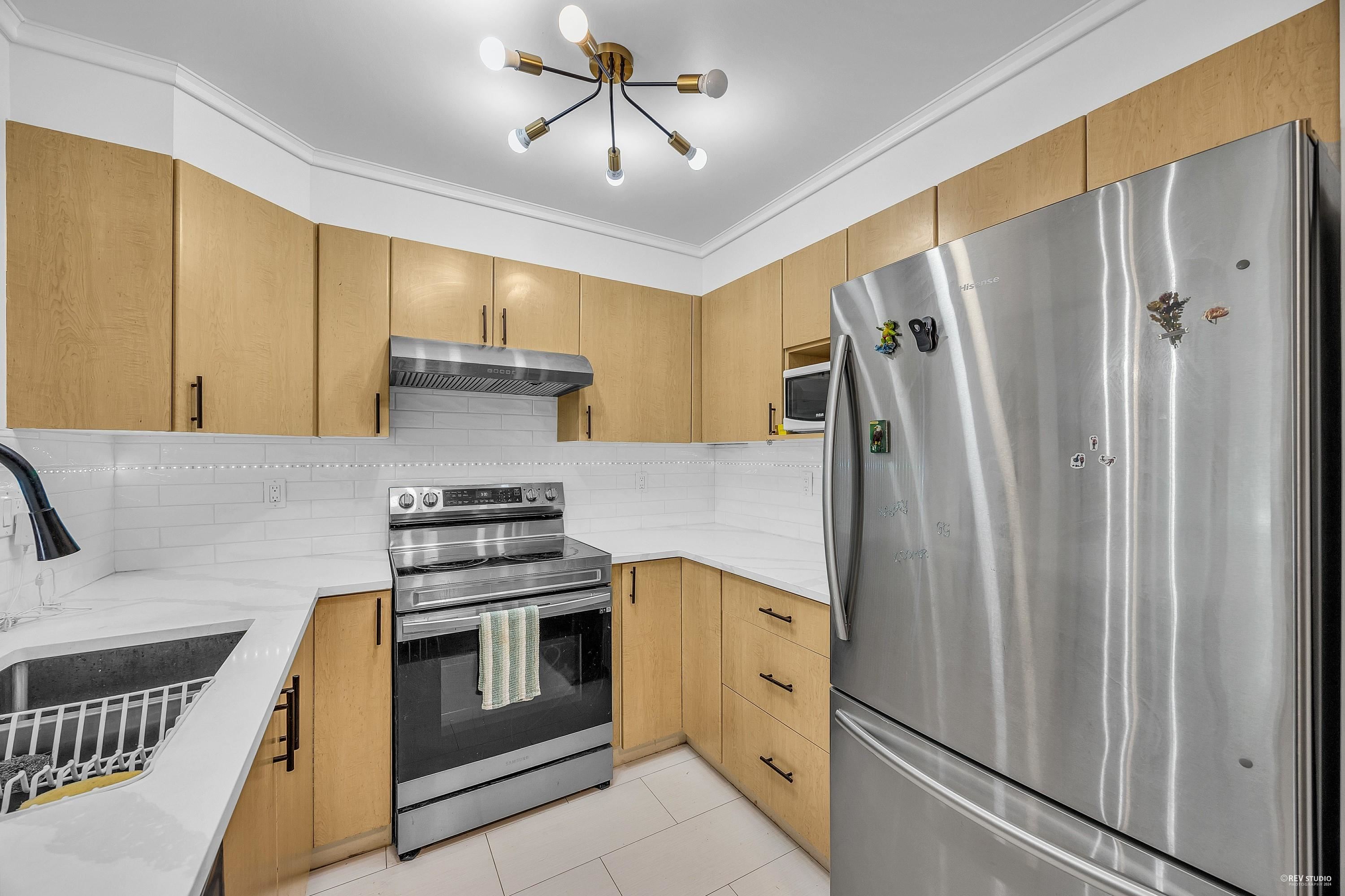 Additional image 2 of 310-15220 Guildford Drive, Surrey, BC, V3R 0Y6