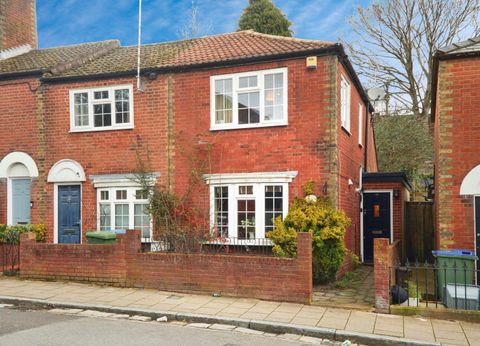 Rockstone Lane, Southampton SO14