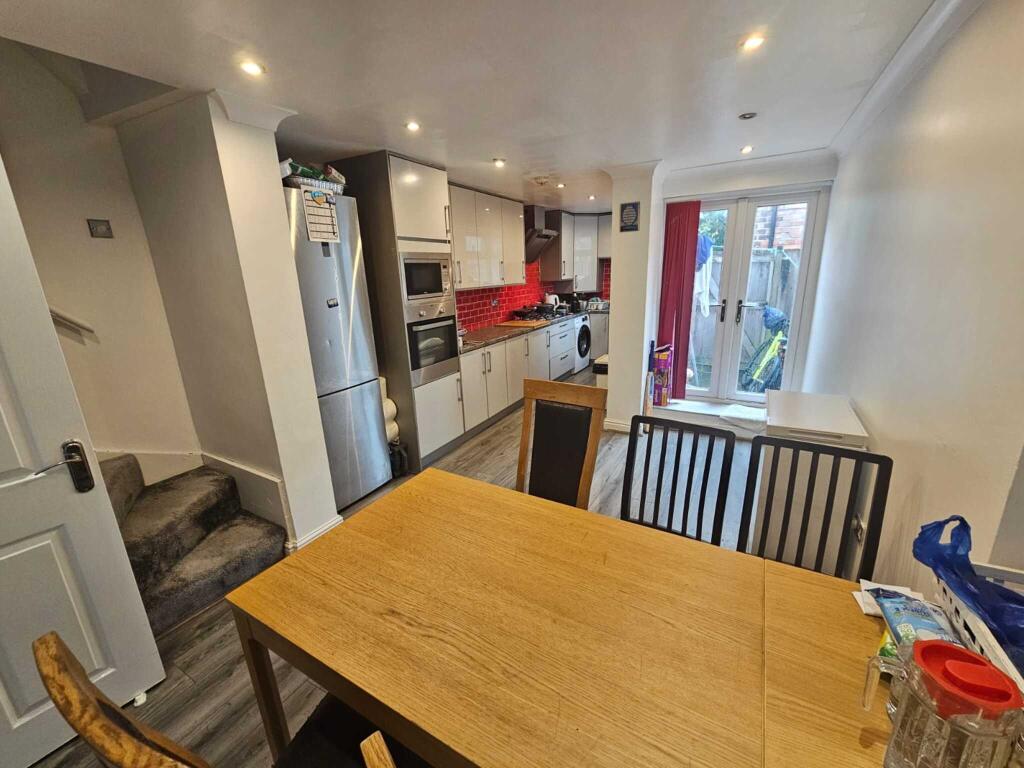 Woodfield Crescent, Birmingham photo 5
