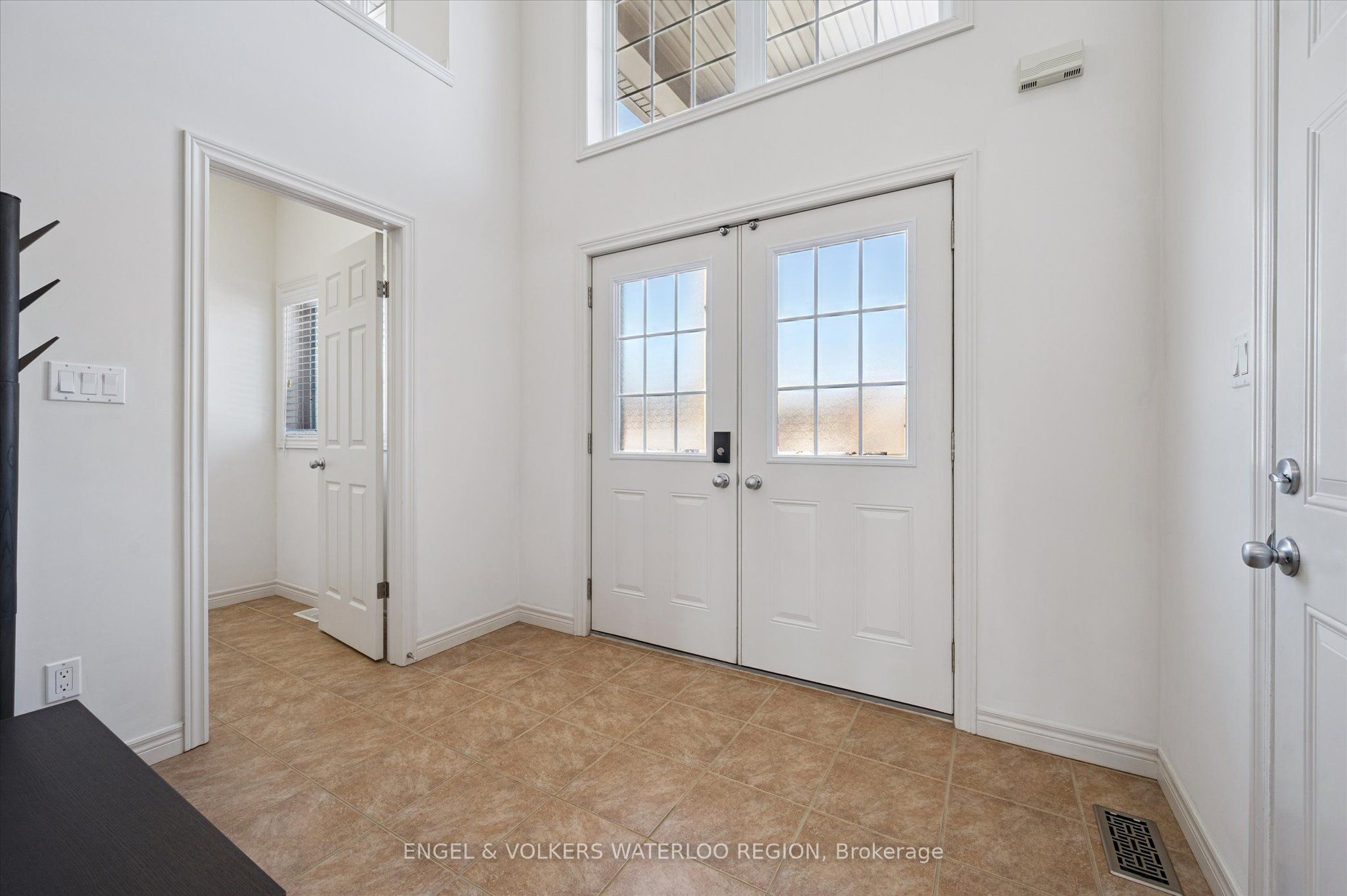 Additional image 4 of 706 Springwater Place, Waterloo, ON, N2V 2S5