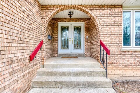 Additional image 8 of 2591 Robin Drive, Mississauga, ON, L5K 2G2