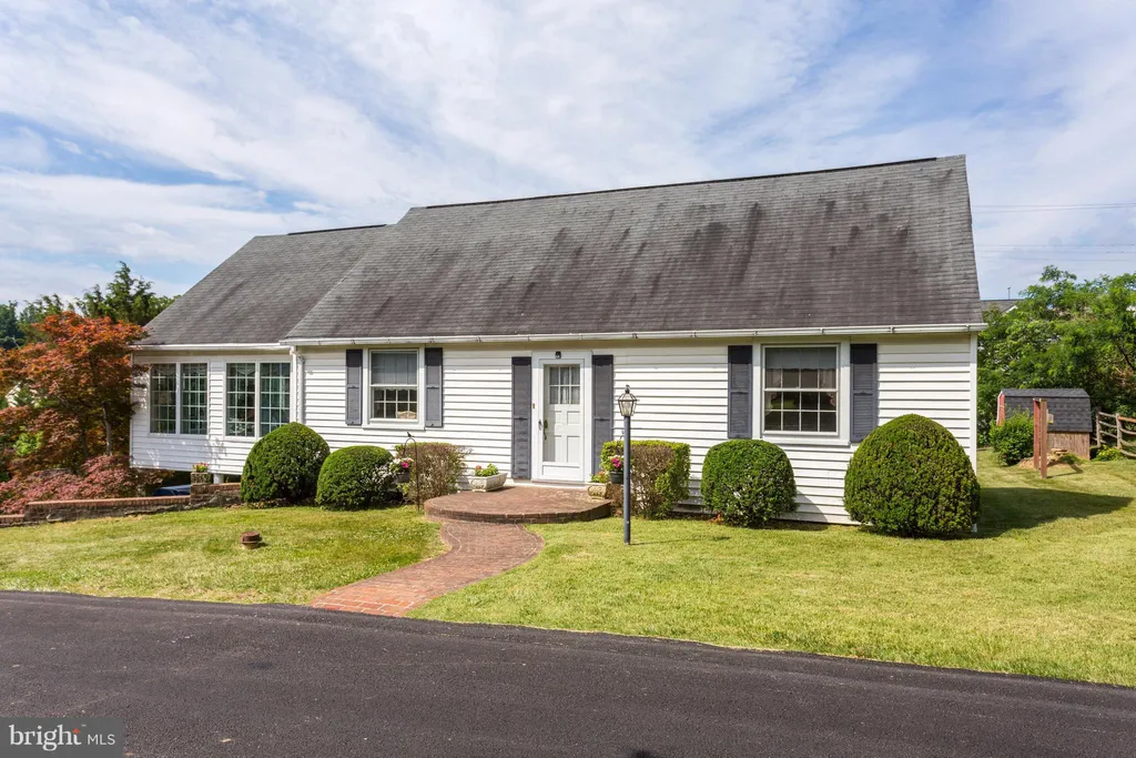 4036 Overlook Drive, Ellicott City, MD 21043