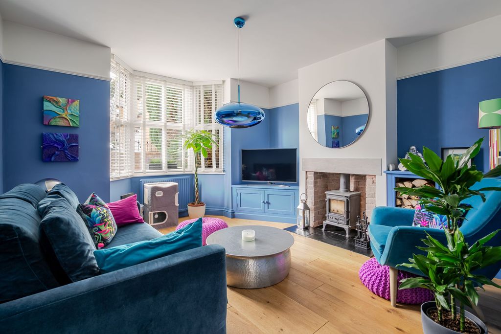 Additional image 2 of 2 bed semi-detached house for saleChurch Road, Ascot SL5