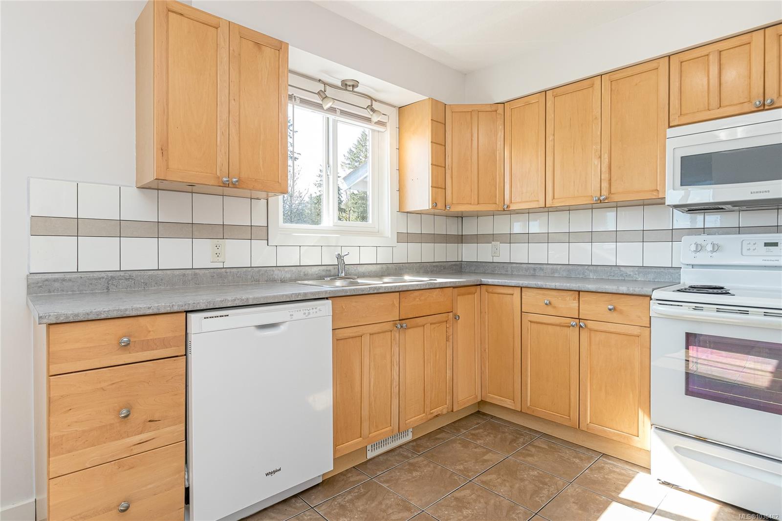 Additional image 4 of 2148 Dodds Road, Nanaimo, BC, V9X 1A1