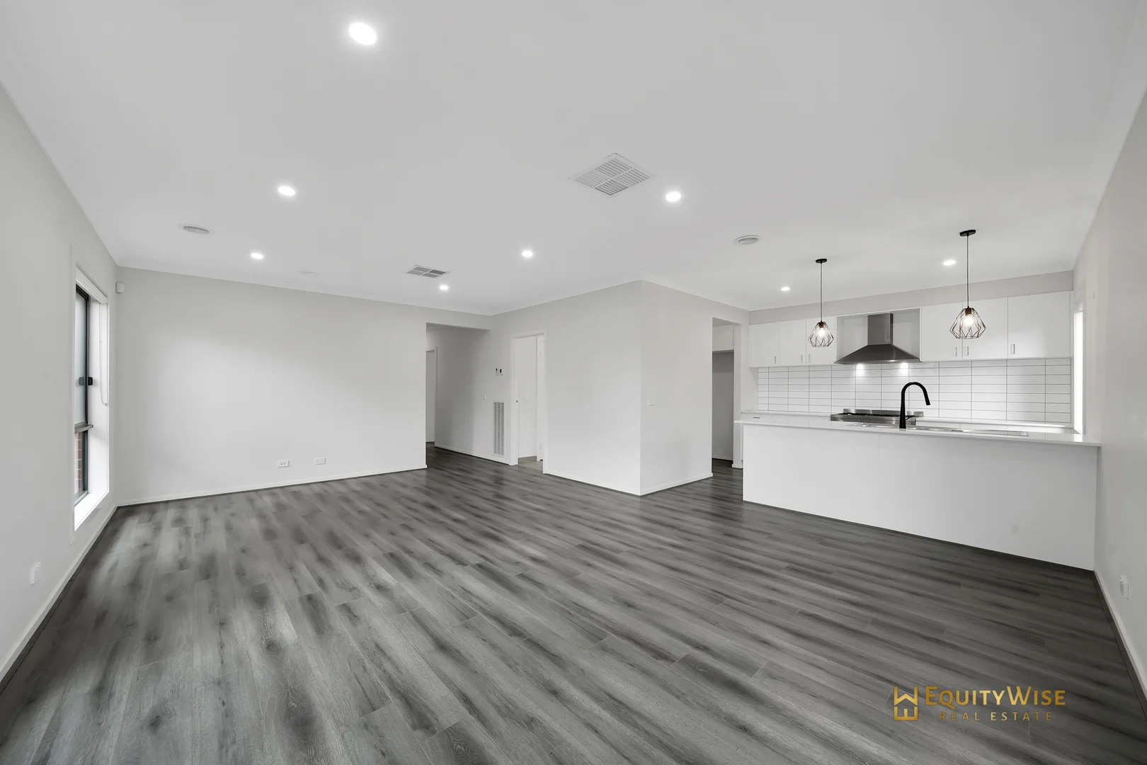 Additional image 3 of 47 Surround Drive, Mambourin VIC 3024