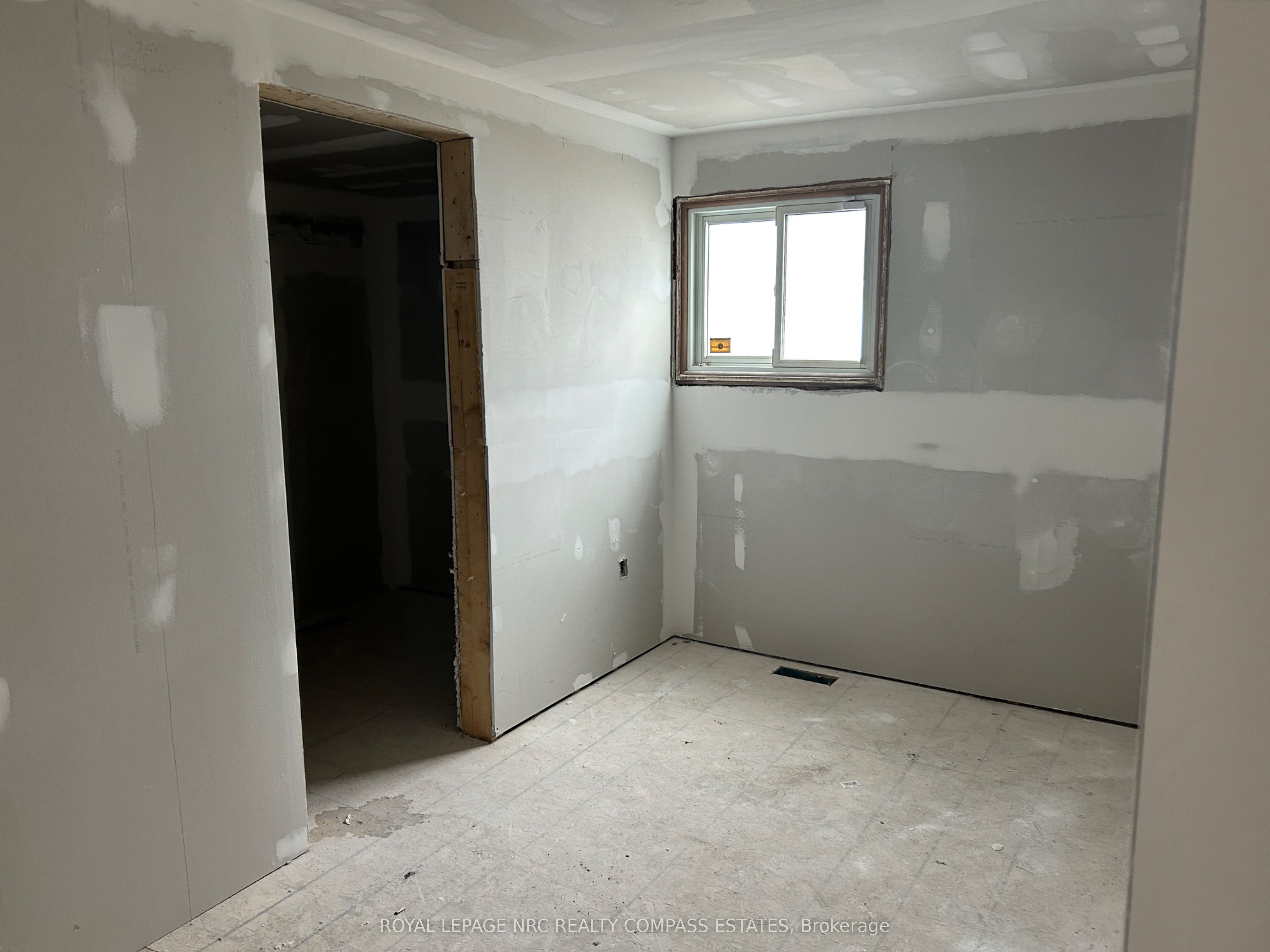 Additional image 4 of 1-1238 Dominion Road, Fort Erie, ON, L2A 1H7