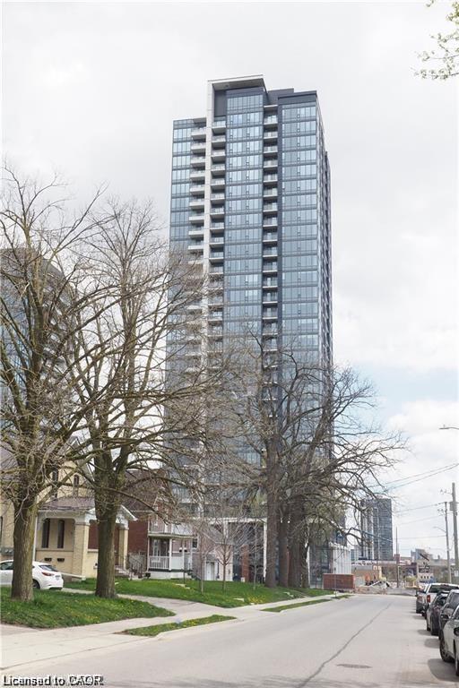 1110-15 Wellington Street S, Kitchener, ON, N2G 0E3