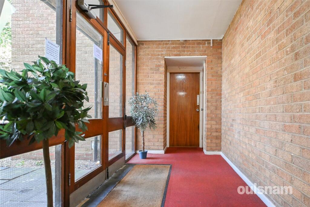 Sheepmoor Close, Birmingham, West Midlands, B17 photo 2