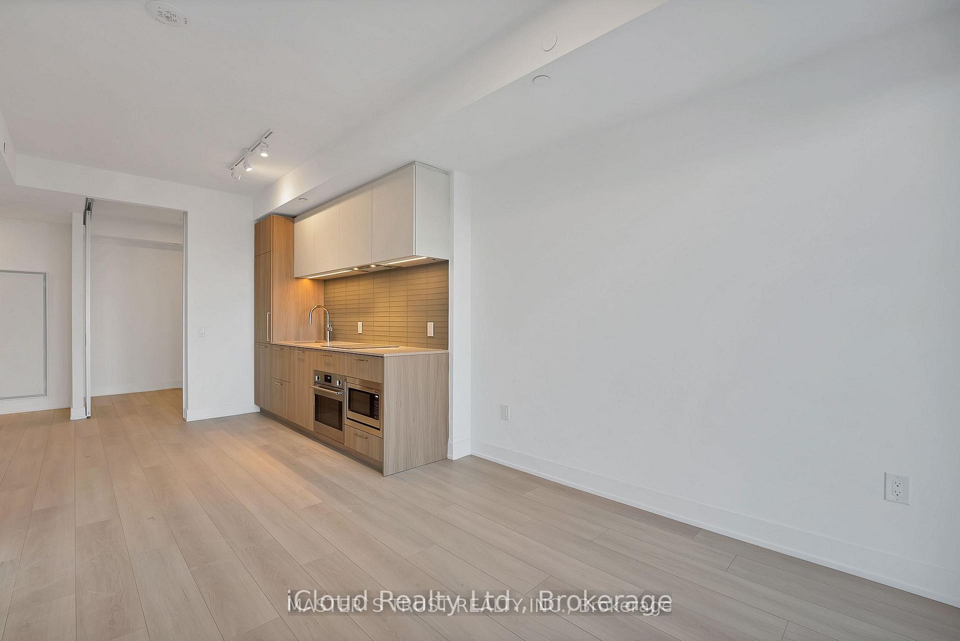 1007-36 Olive Avenue N, Toronto, ON, M2N 0M4
