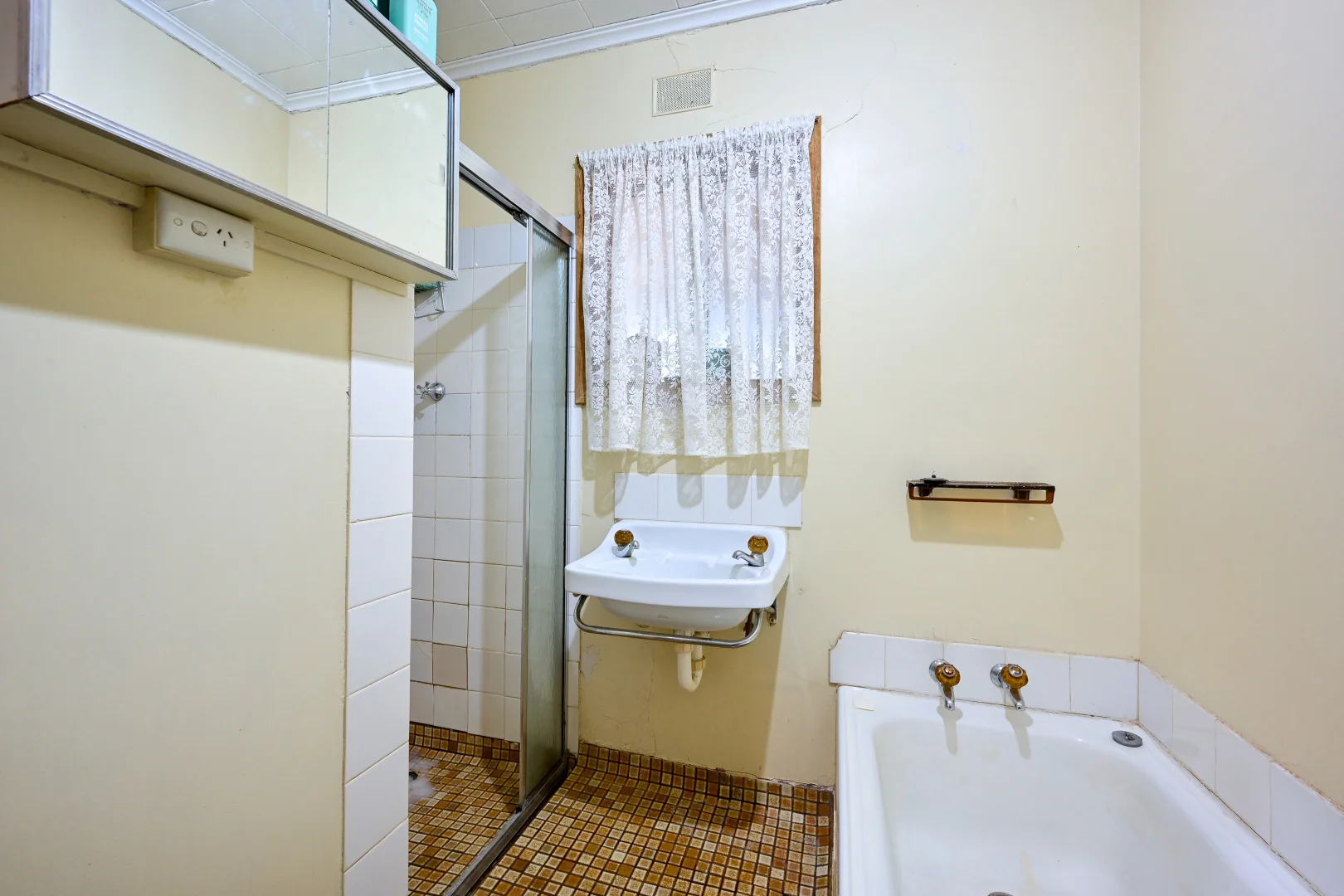 Additional image 12 of 72 Viscount Slim Avenue, Whyalla Norrie SA 5608