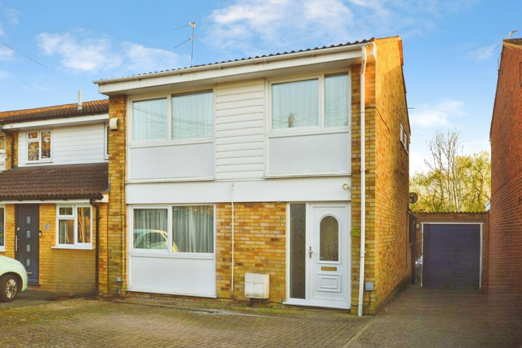 Pinewood Close, St Albans, AL4