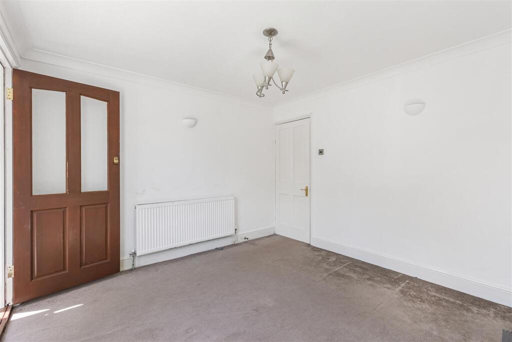 Additional image 5 of Station Road, Harpenden, AL5
