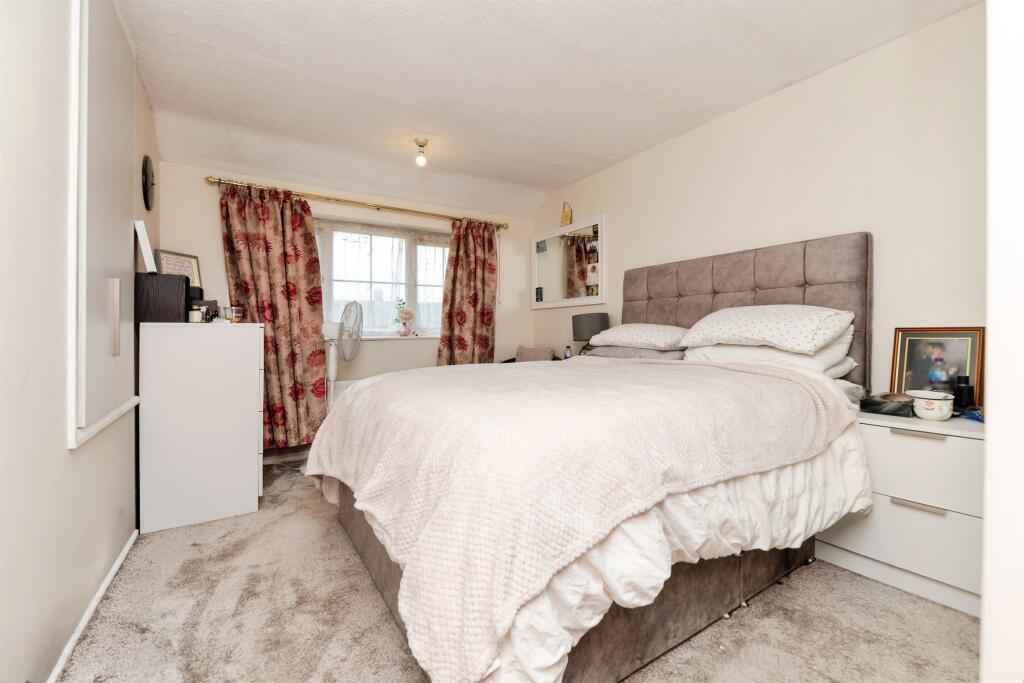 Additional image 12 of Walnut Grove, Welwyn Garden City