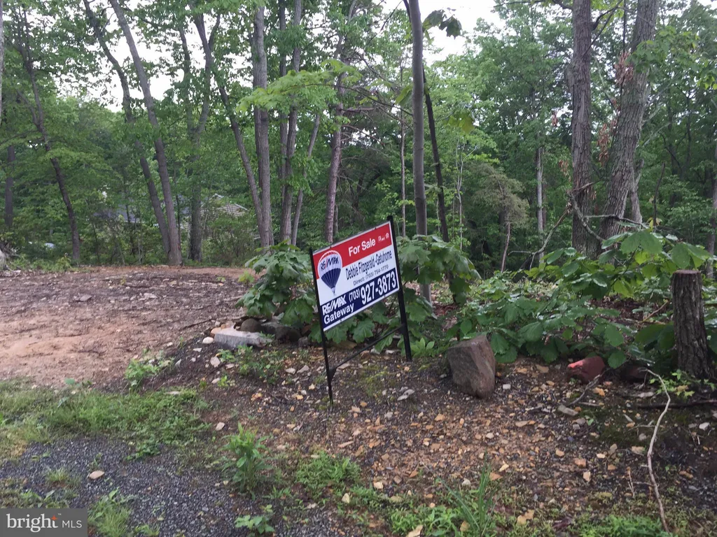 2709 Jackson Drive, Haymarket, VA 20169