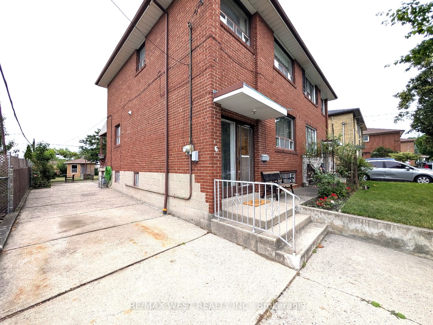 Additional image 4 of 6 Dalrymple Drive, Toronto, ON, M6N 4S3