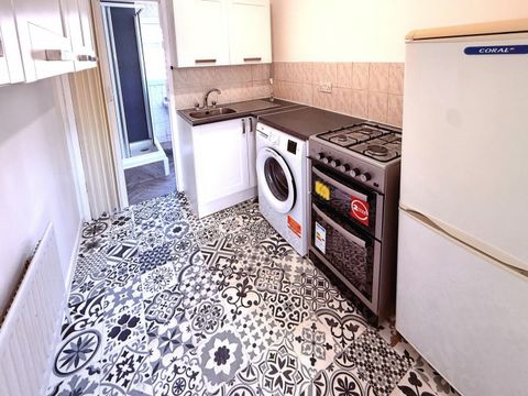 Berkerley Ave, Reading, Berkshire RG1, Studio to rent