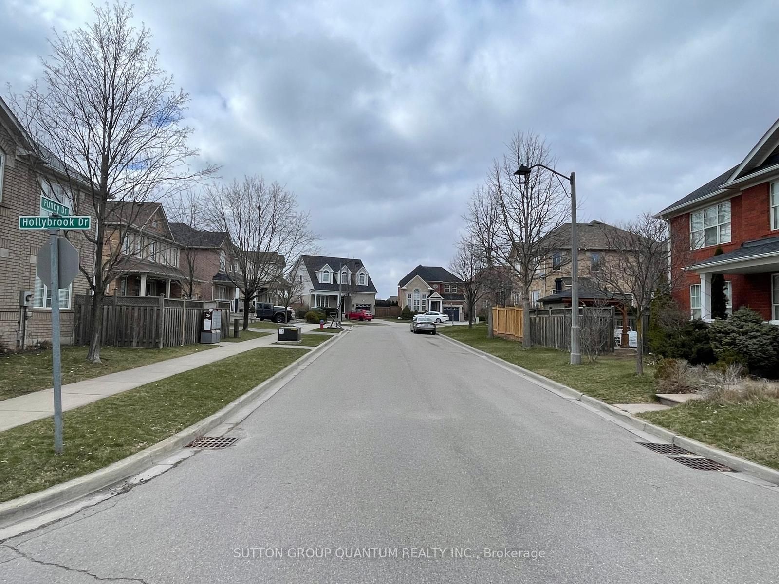 Additional image 2 of Basement-2404 Fundy Drive, Oakville, ON, L6M 4W7