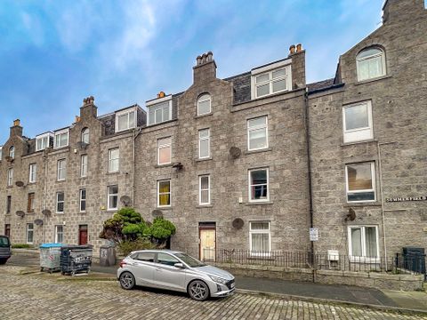 Summerfield Terrace, City Centre, Aberdeen AB24