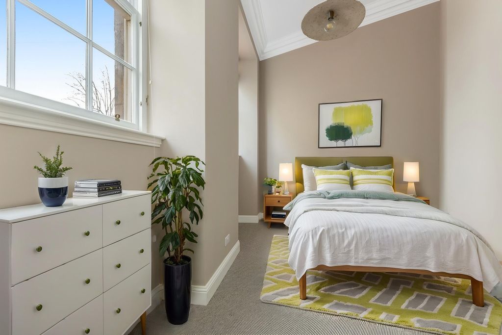 Additional image 7 of 2 bed flat for sale2/1 York Lane, New Town, Edinburgh EH1
