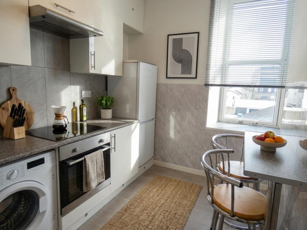 Rose Street, Aberdeen, AB10
