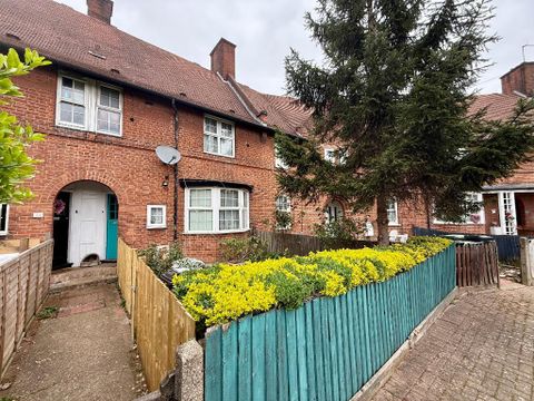 Ducane Road, East Acton, London W12