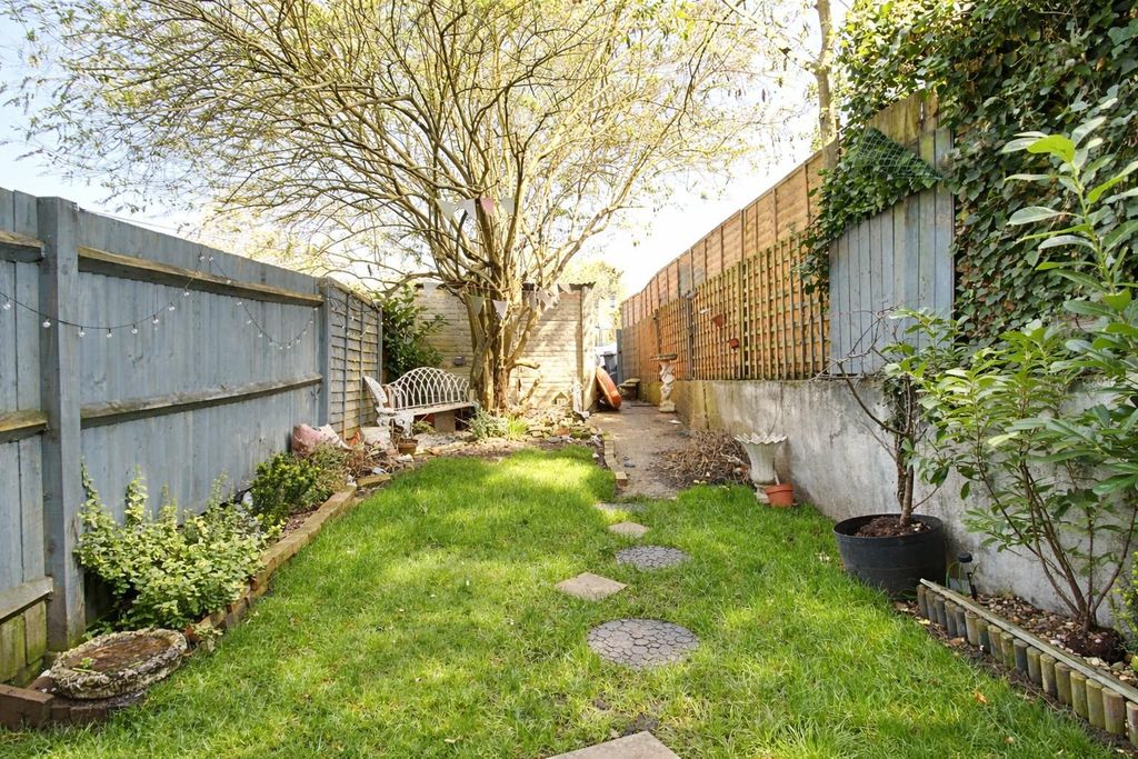 Additional image 13 of 2 bed end terrace house for saleMead Lane, Hertford SG13