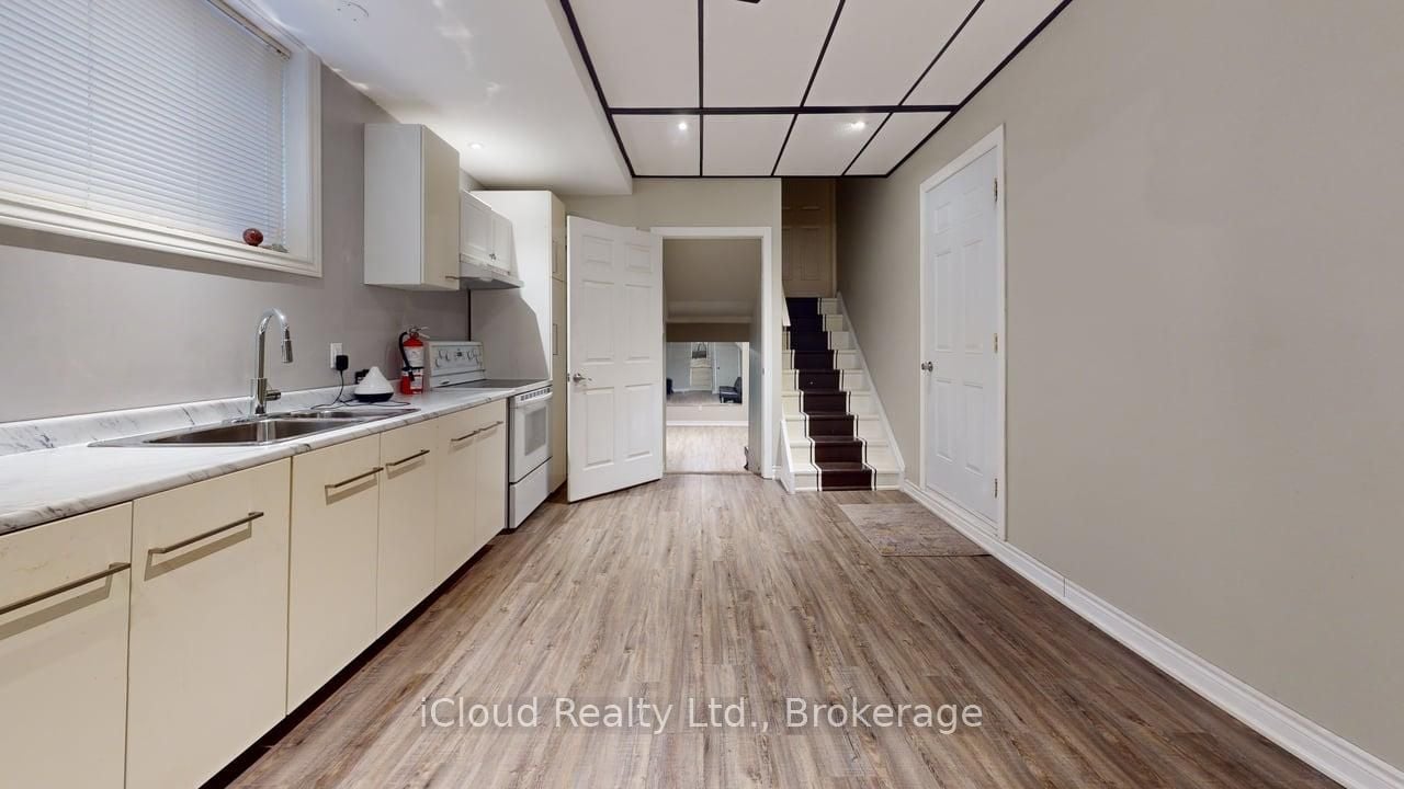 2-55 Royal Palm Drive, Brampton, ON, L6Z 1P1