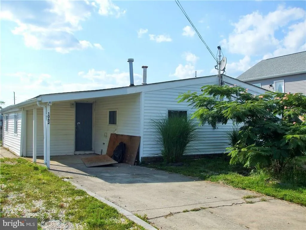 1062 Radio Road, Tuckerton, NJ 08087