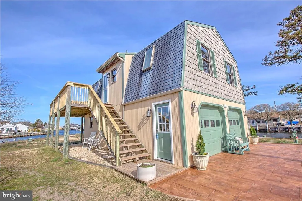 1062 Bowsprit Point, Lanoka Harbor, NJ 08734