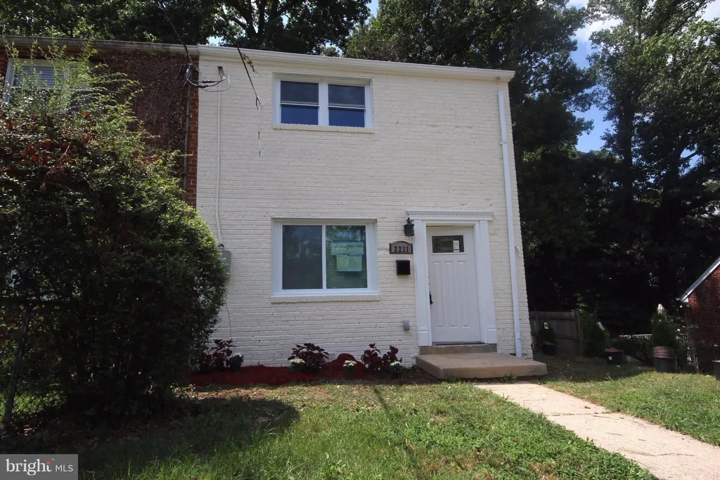 2211 Gaylord Drive, Suitland, MD 20746