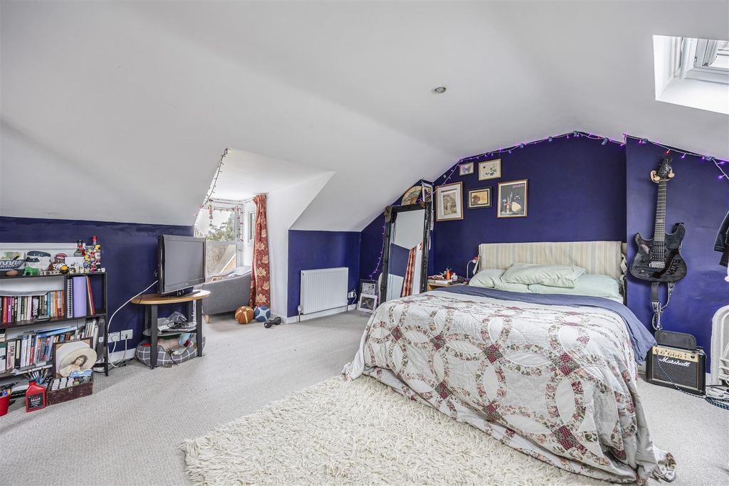 Additional image 16 of 4 bed semi-detached house for saleHarp Hill, Cheltenham GL52