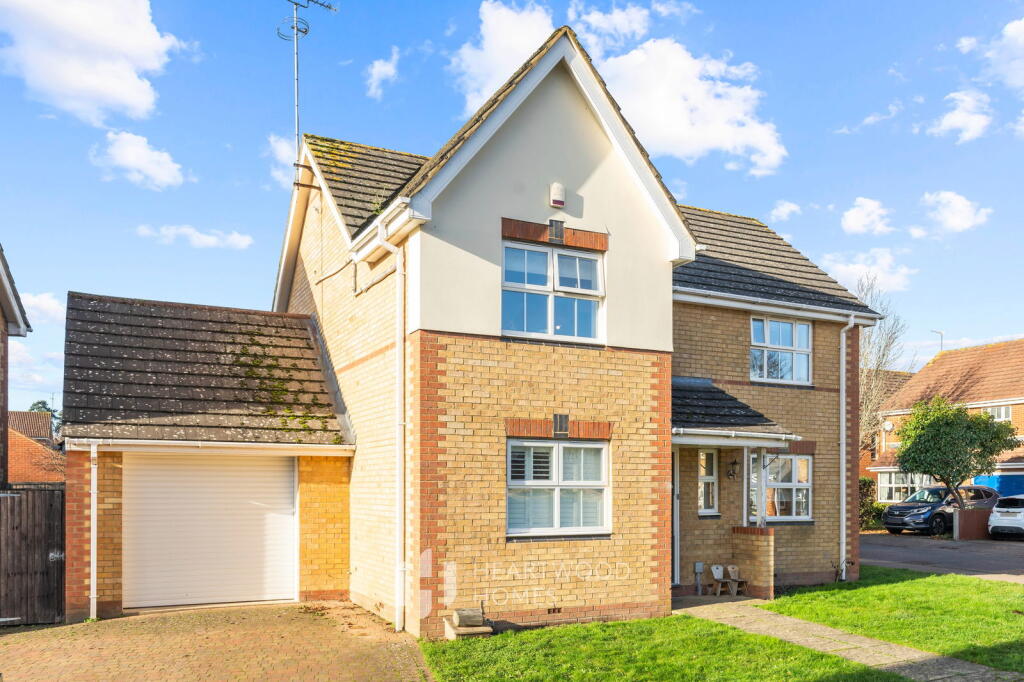 Stanmore Chase, St. Albans, AL4 0EZ