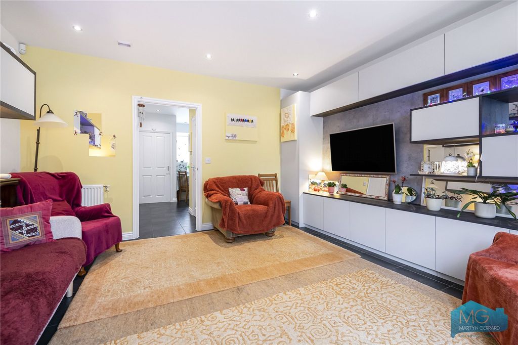 Additional image 2 of 3 bed semi-detached house for saleDavid Wildman Lane, Mill Hill, London NW7