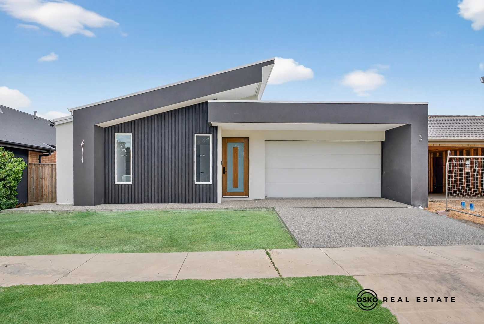 21 Stream Street, Mount Duneed VIC 3217