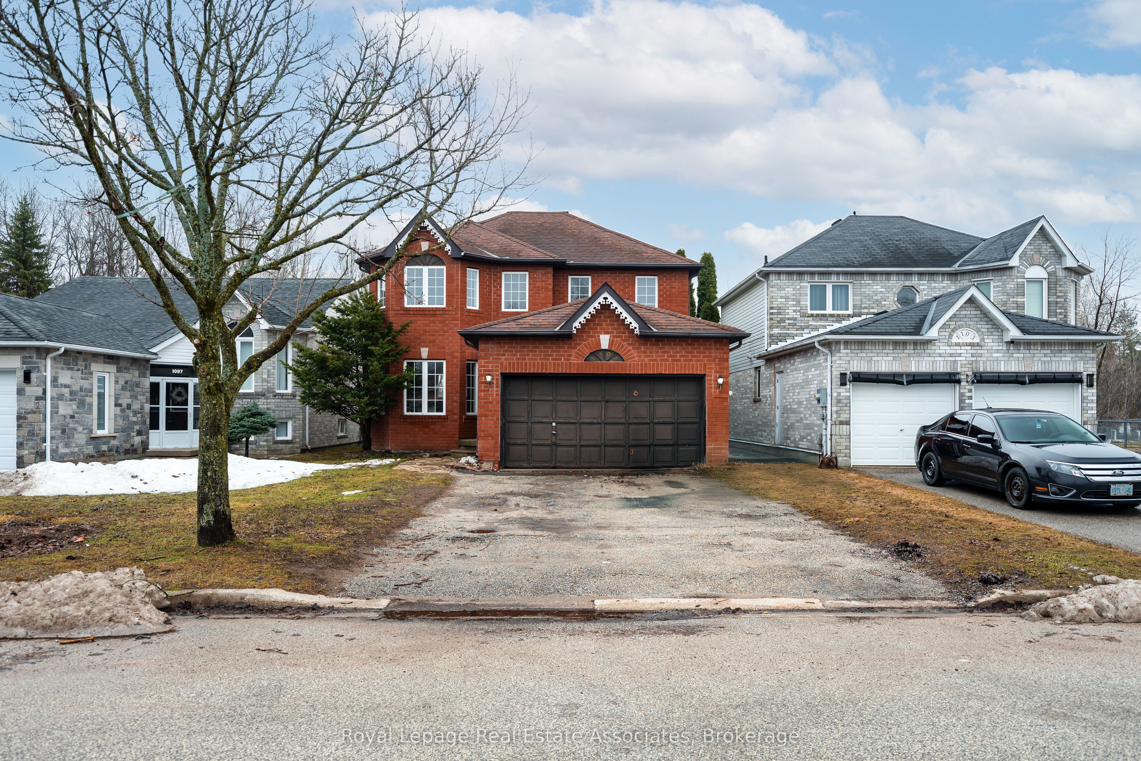1101 Corrie Street, Innisfil, ON, L9S 1T7