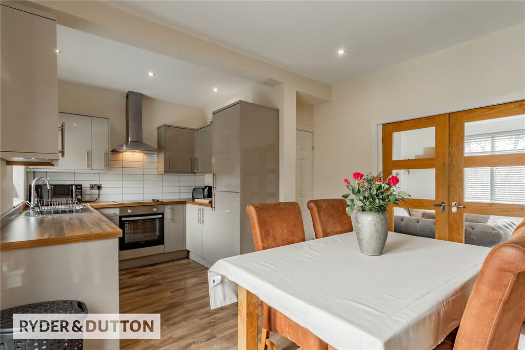 Additional image 8 of 3 bed semi-detached house for saleBentley Avenue, Middleton, Manchester M24