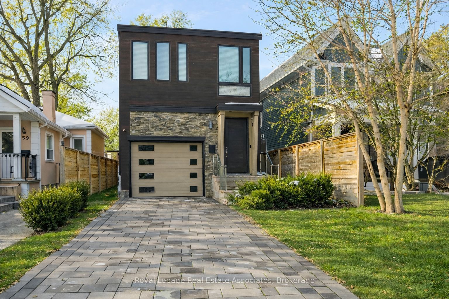 63 Troy Street, Mississauga, ON, L5G 1S6