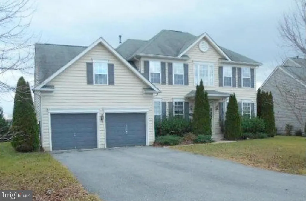18319 Berwick Terrace, Hagerstown, MD 21740