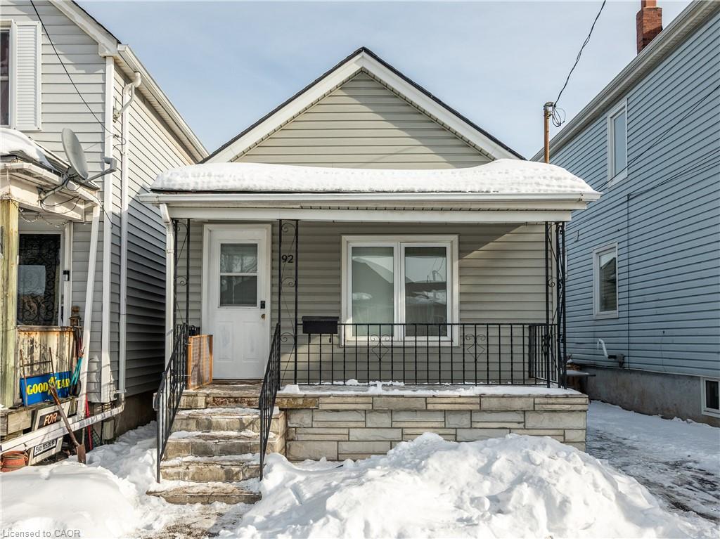 92 Frederick Avenue, Hamilton, ON, L8H 4K6