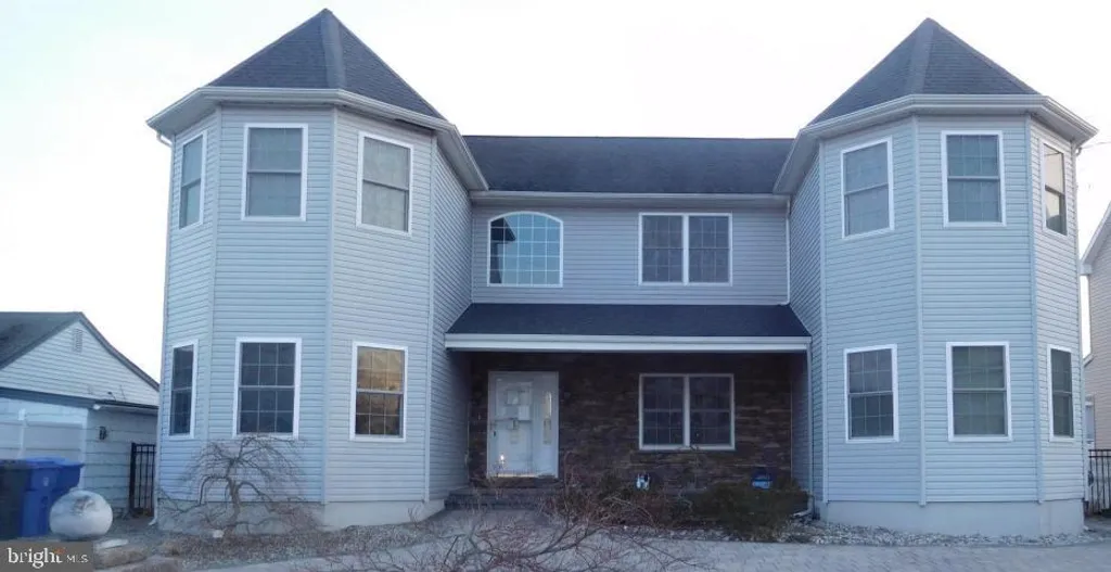 1861 Windward Court, Toms River, NJ 08753