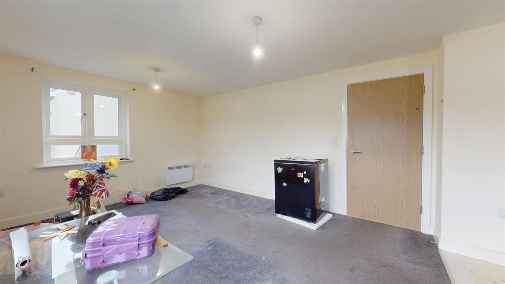 Additional image 2 of 2 bed flat for saleFrome Road, Radstock BA3