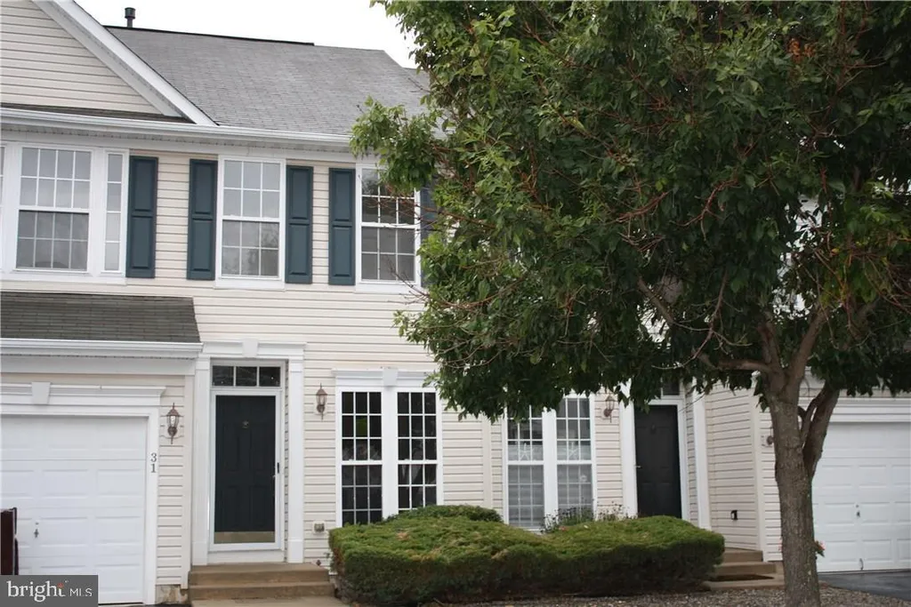 31 Osprey Lane, Bayville, NJ 08721