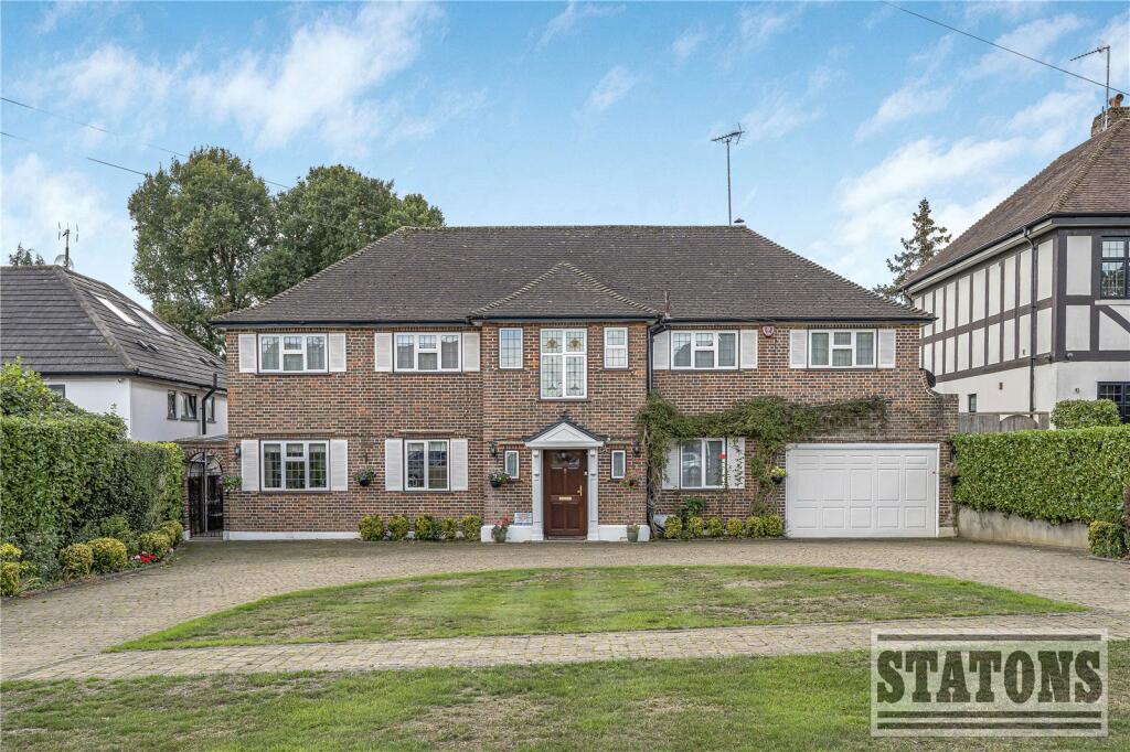 Mymms Drive, Brookmans Park, Hertfordshire, AL9
