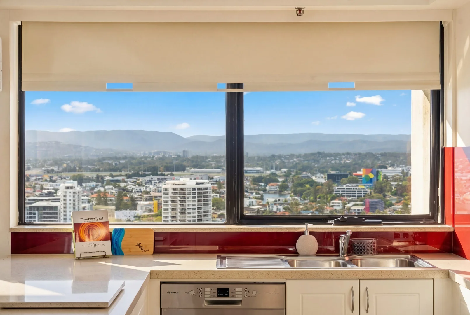 Additional image 11 of 25D/30 Laycock Street, Surfers Paradise QLD 4217